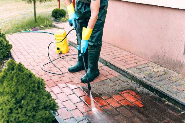 Why Choose Our Certified Pressure Washing Experts for Your Project Needs in Norman Park, GA?